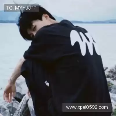 贺栩献
